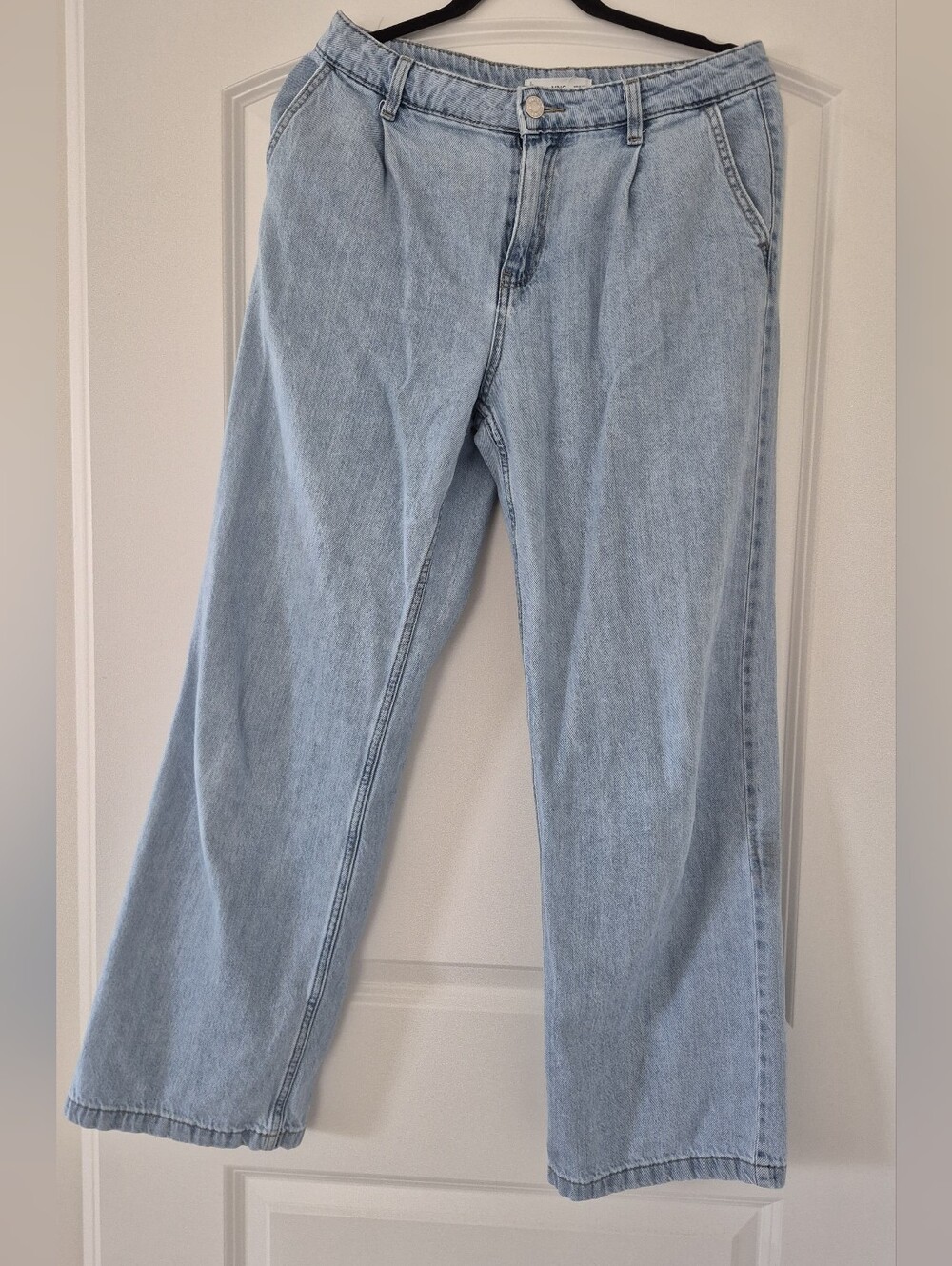 Mango Light Wash Wide Leg Jeans Size 6